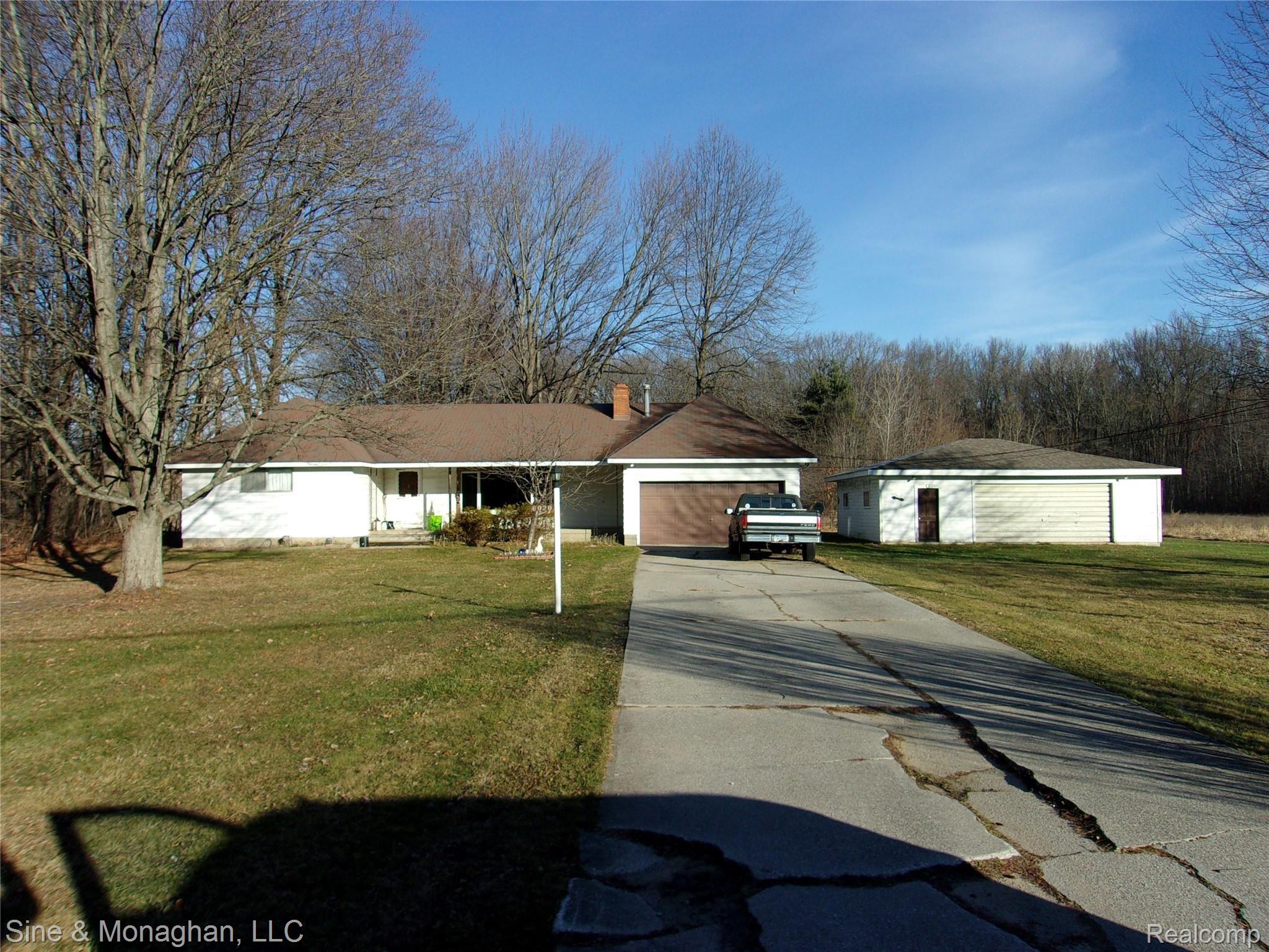 6020 Shea Road Marine City, MI 48039 - Photo 1 of 36 100_0616.JPG