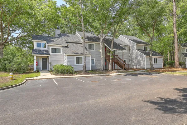 $2,300 | 7 Rudwick Circle, Goose Creek, SC 29445