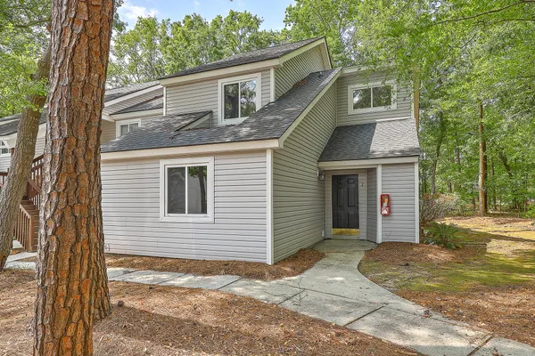 $2,300 | 7 Rudwick Circle, Goose Creek, SC 29445