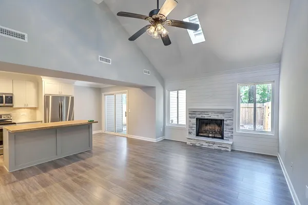 $2,300 | 7 Rudwick Circle, Goose Creek, SC 29445