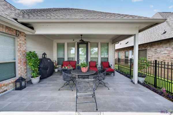 $385,000 | 5351 Courtyard Drive, Gonzales, LA 70737