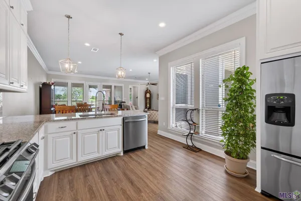 $385,000 | 5351 Courtyard Drive, Gonzales, LA 70737