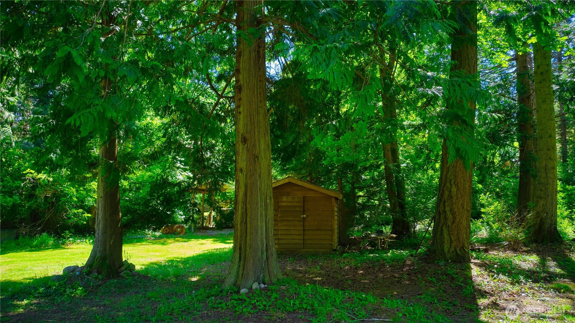 412 High Bluff Dr Point Point Roberts, WA 98281 - Photo 8 of 29 a view of a backyard