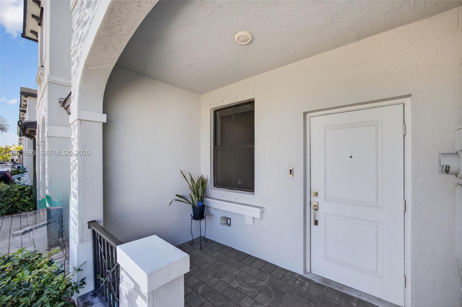 13410 Southwest 286th Street Homestead, FL 33033 - Photo 5 of 44