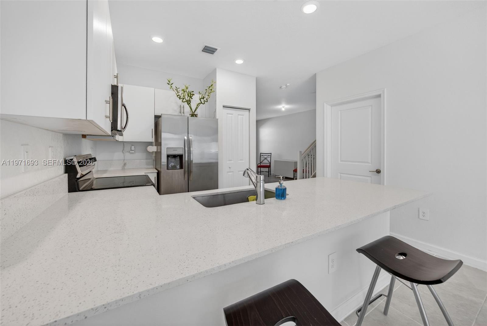 13410 Southwest 286th Street Homestead, FL 33033 - Photo 8 of 44