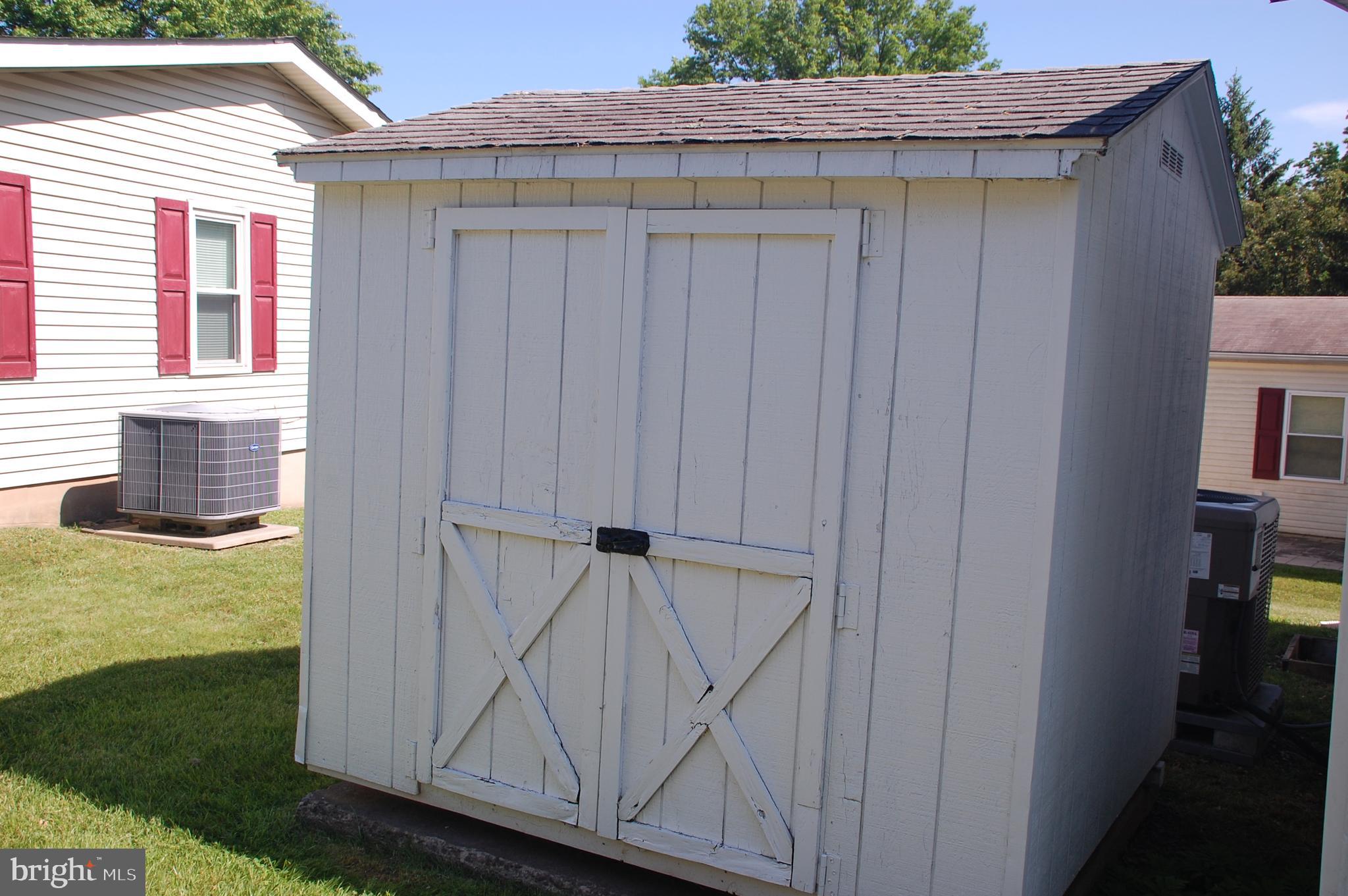 11 Sutton Place Souderton, PA 18964 - Photo 34 of 48 Storage Shed (8' x 8')