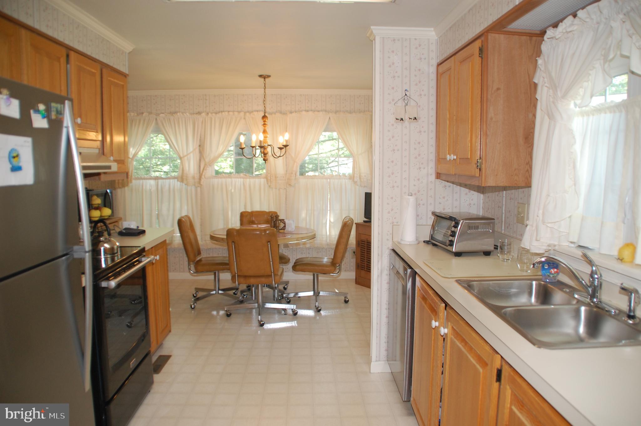 11 Sutton Place Souderton, PA 18964 - Photo 10 of 48 The Kitchen has an abundance of cabinet...