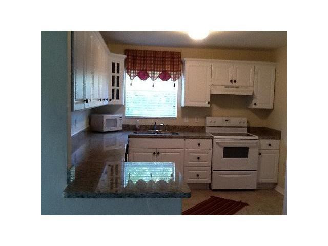 131 Harvard Road Hollywood, FL 33023 - Photo 8 of 9 Kitchen