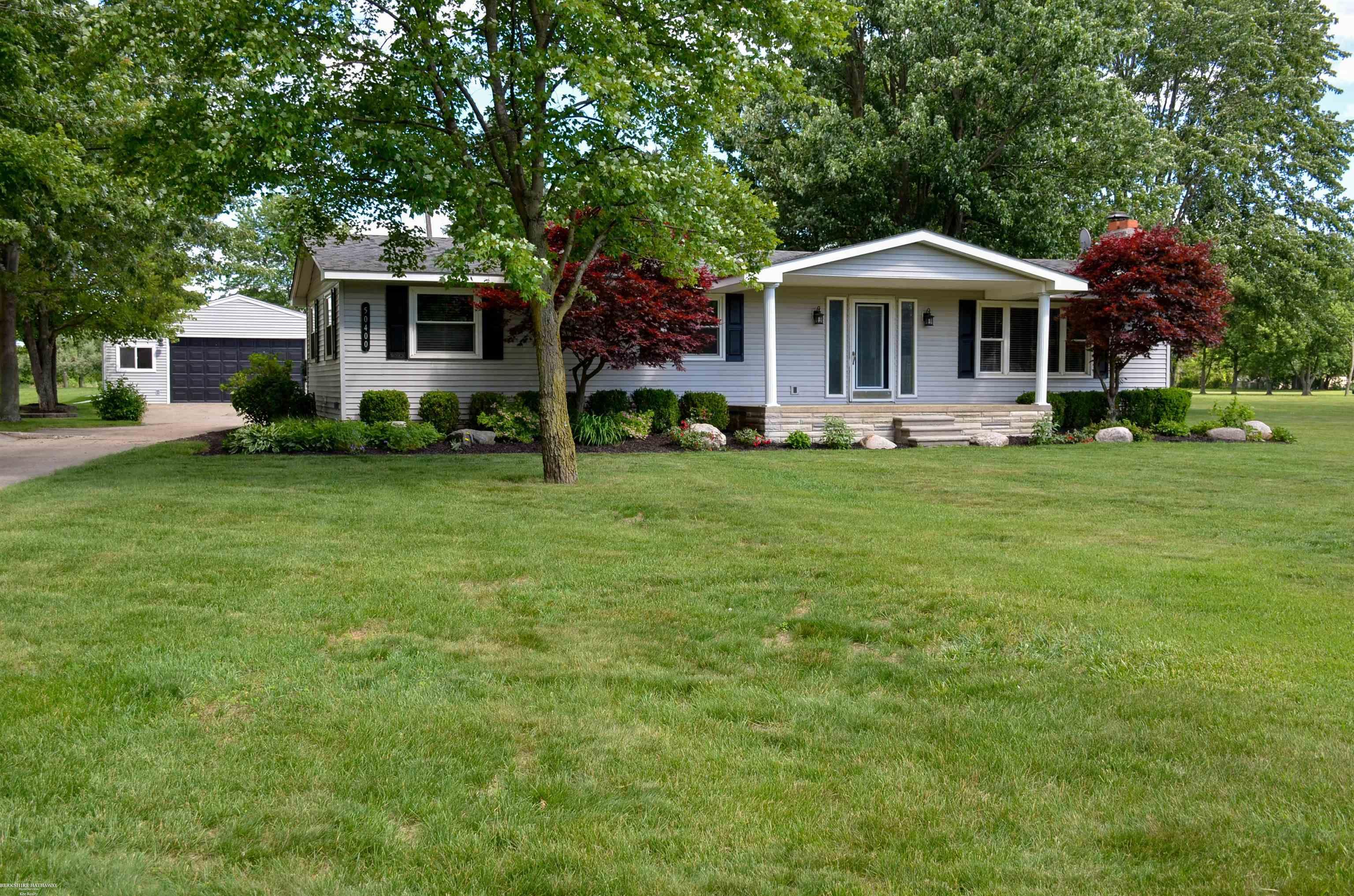 50400 Fairchild Road New Baltimore, MI 48051 - Photo 1 of 36