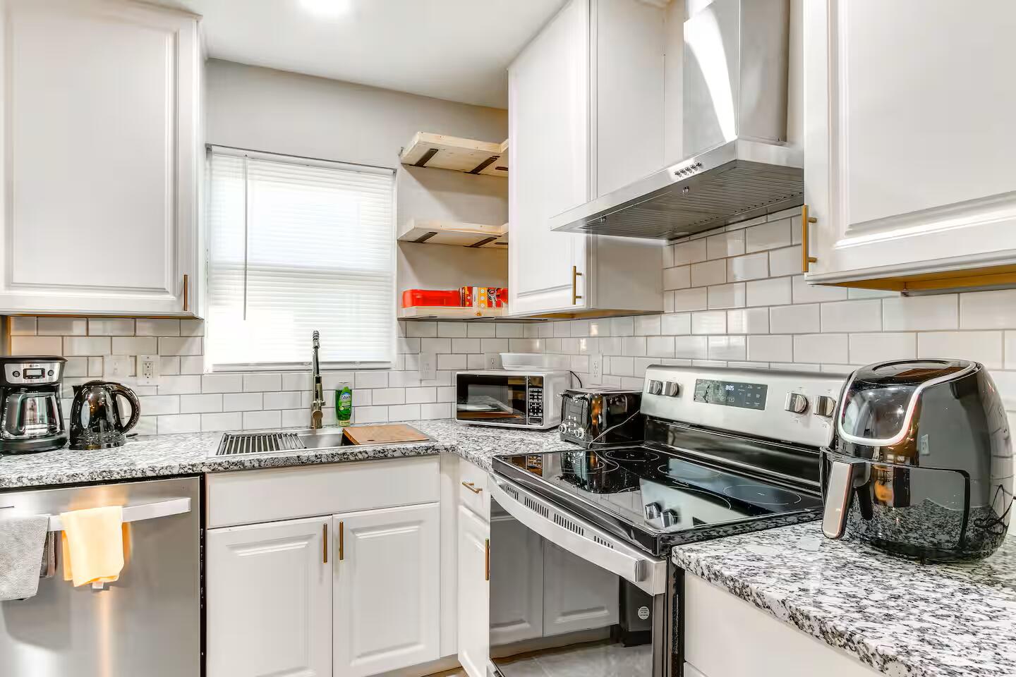 3032 Biscayne Court Augusta, GA 30909 - Photo 5 of 25 46