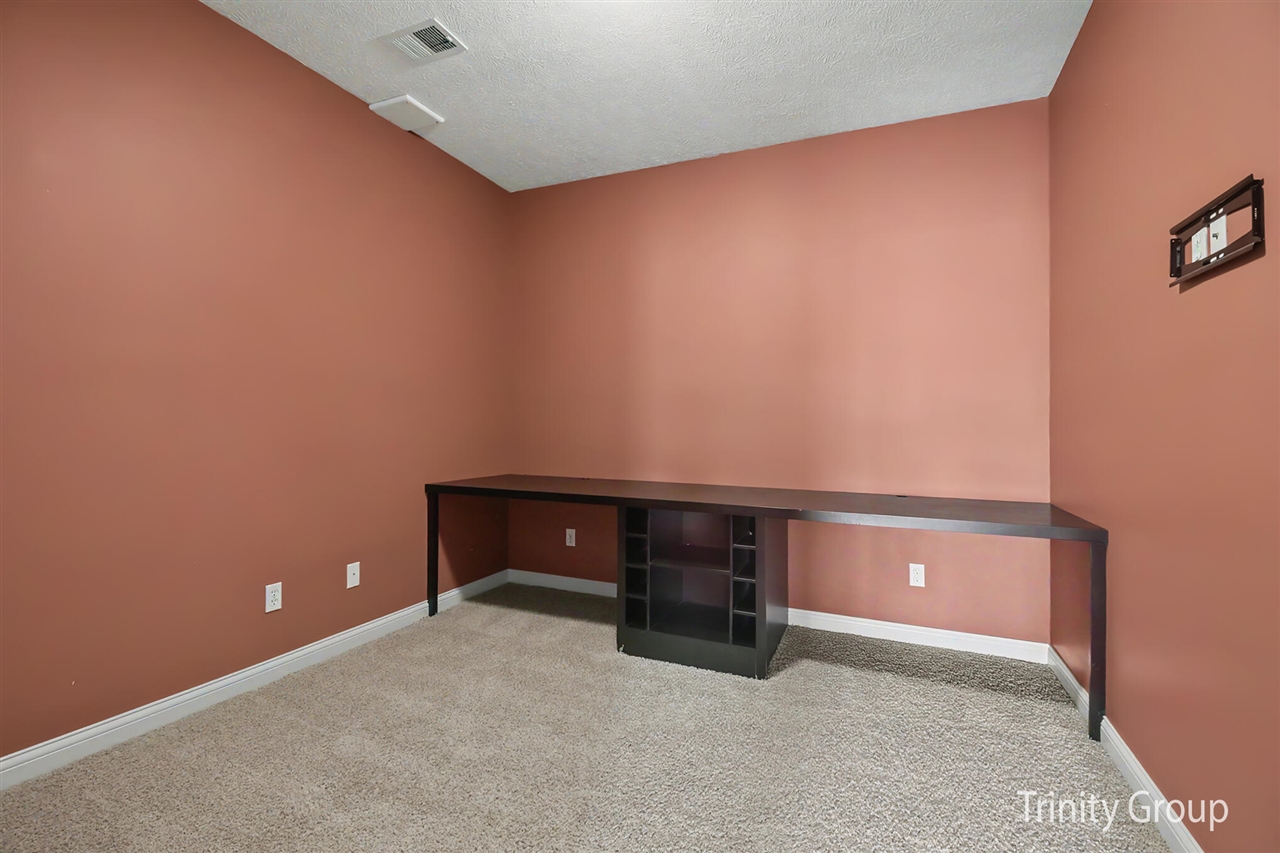 1554 Ponstein Drive Hudsonville, MI 49426 - Photo 32 of 48