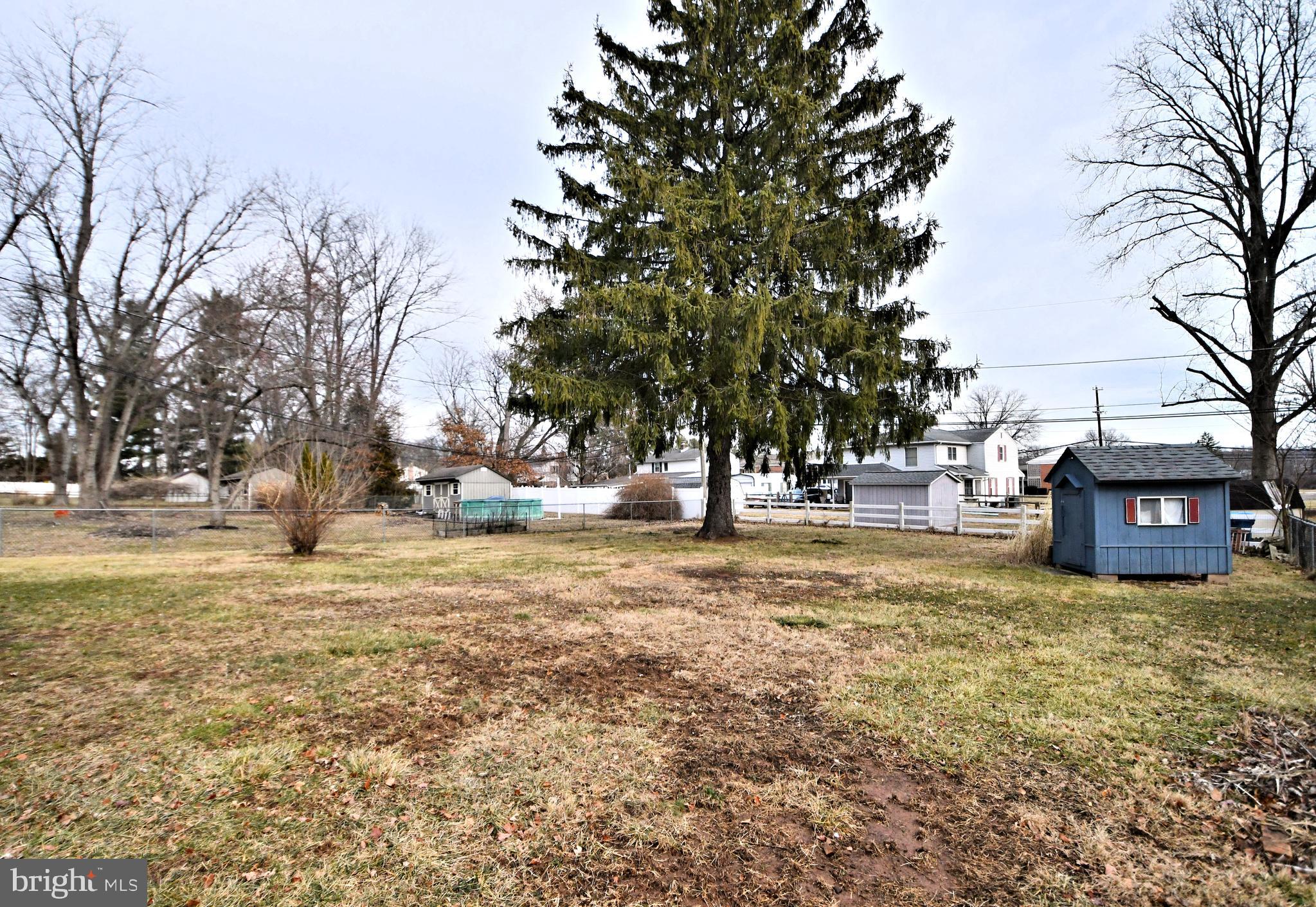 213 Becker Road North Wales, PA 19454 - Photo 60 of 61 Rear Yard