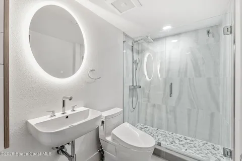 $1,225,000 | 2075 A1A Jimmy Buffett Mem Highway, Unit 2302B, Indian Harbour Beach, FL 32937