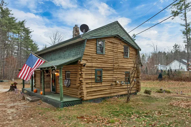 $329,900 | 156 Elm Street, Ossipee, NH 03864
