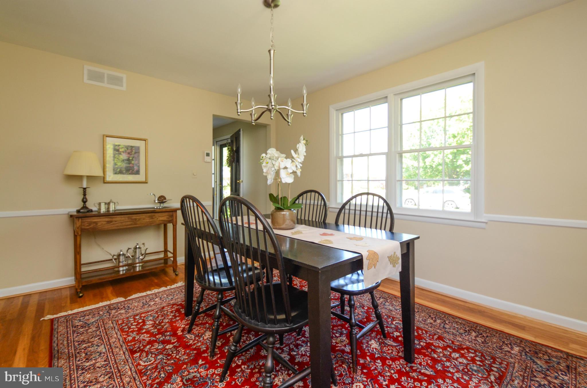 1813 Landrake Road Baltimore, MD 21204 - Photo 9 of 30 Dining Room