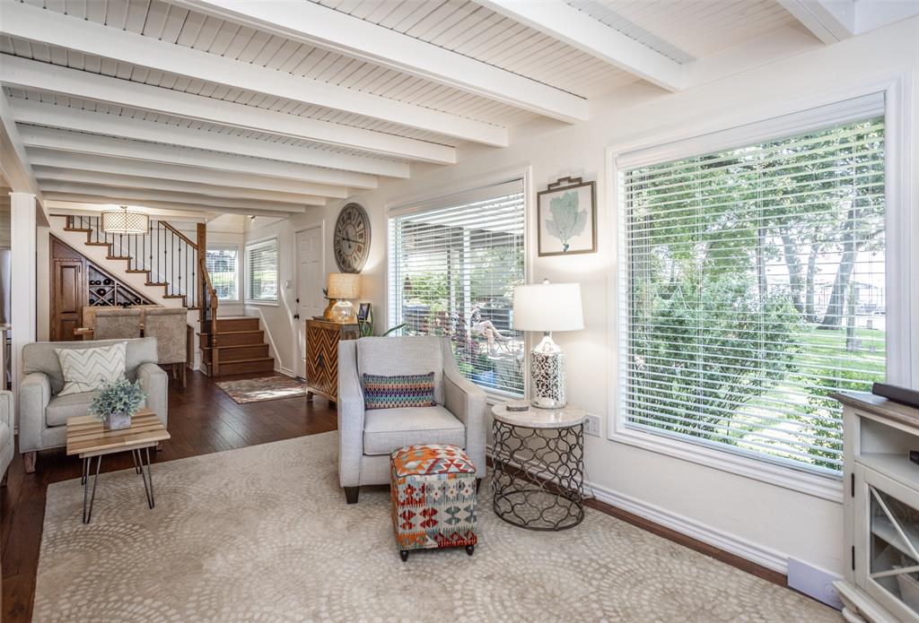 823 Casino Road Nocona, TX 76255 - Photo 7 of 40 a living room with furniture and a window