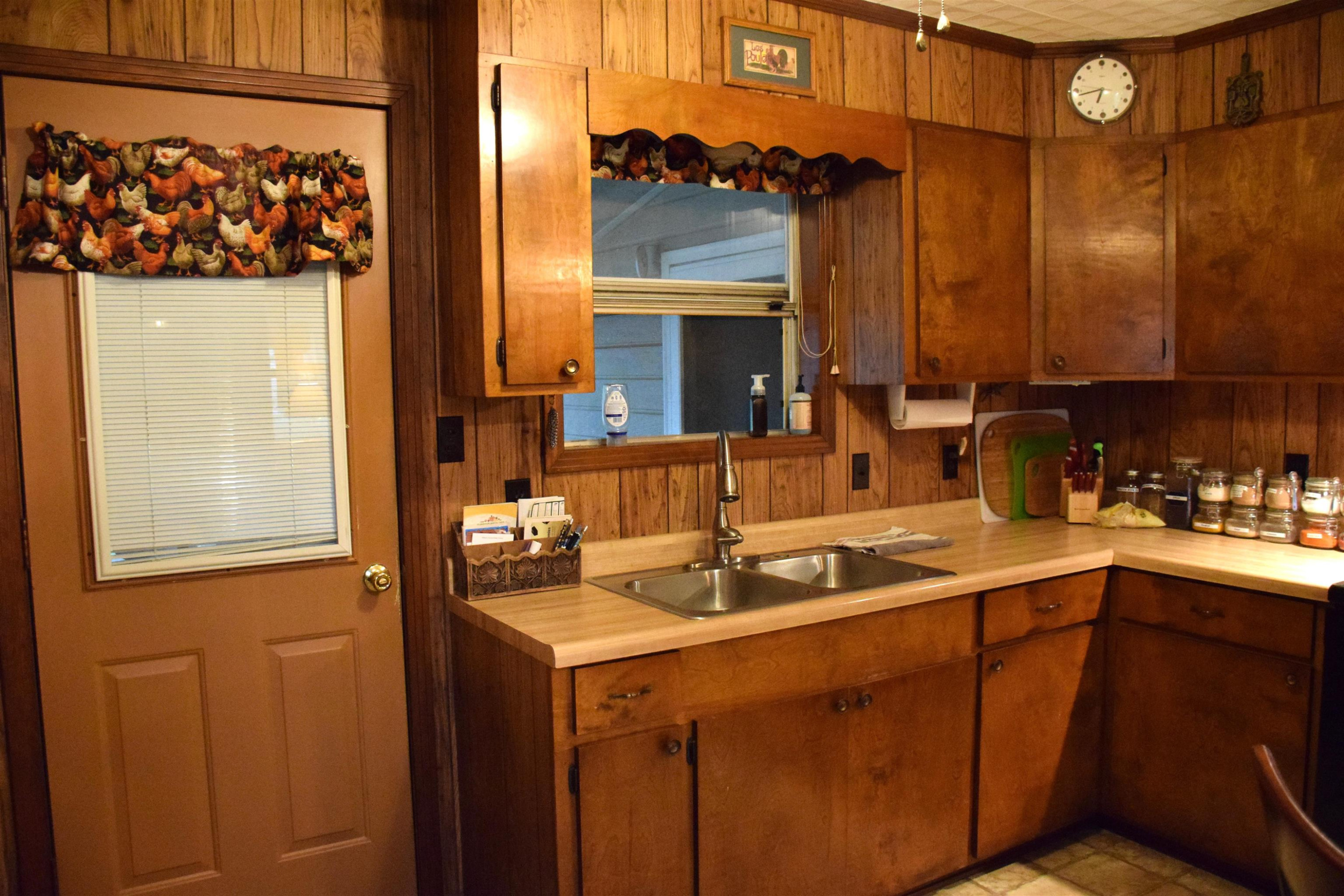 82 Keely Mill Road Trenton, TN 38382 - Photo 9 of 39 Photo 9