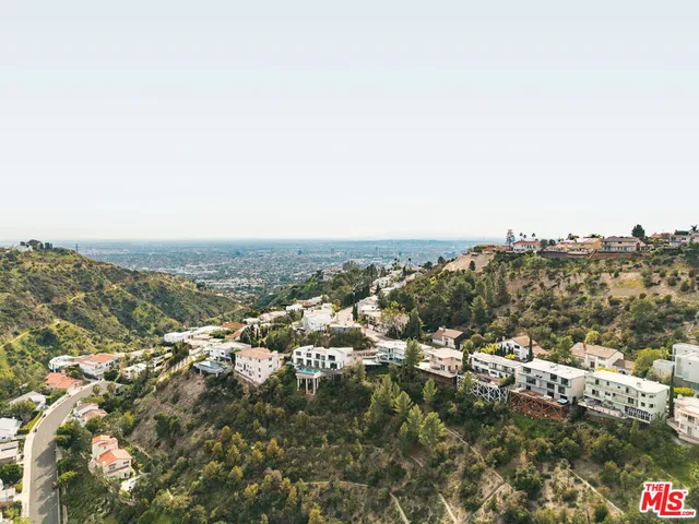 $18,500 | 2422 Apollo Drive, Los Angeles, CA 90046