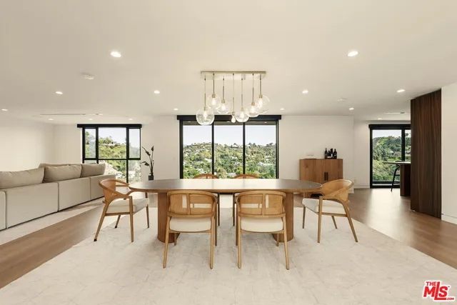 $18,500 | 2422 Apollo Drive, Los Angeles, CA 90046