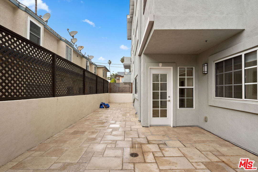 2222 Neilson Way, Unit 101 Santa Monica, CA 90405 - Photo 35 of 65