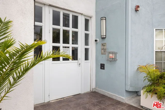 $7,999 | 2222 Neilson Way, Unit 101, Santa Monica, CA 90405