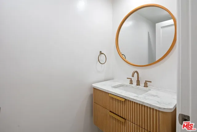 $7,999 | 2222 Neilson Way, Unit 101, Santa Monica, CA 90405