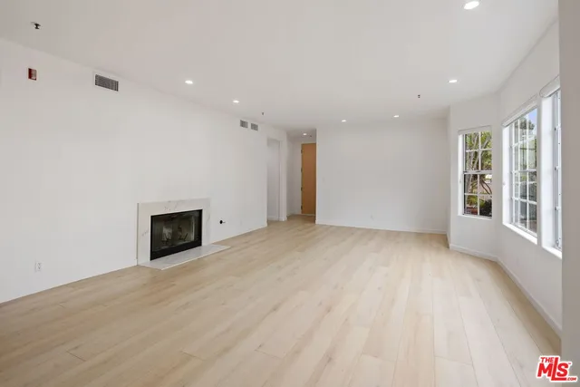 $7,999 | 2222 Neilson Way, Unit 101, Santa Monica, CA 90405