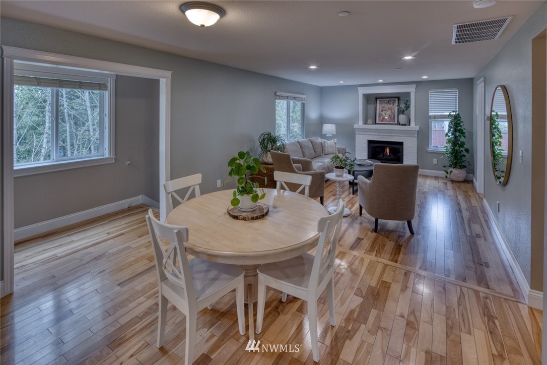 2219 Kennewick Place Northeast Renton, WA 98056 - Photo 13 of 31 Gallery Image 13