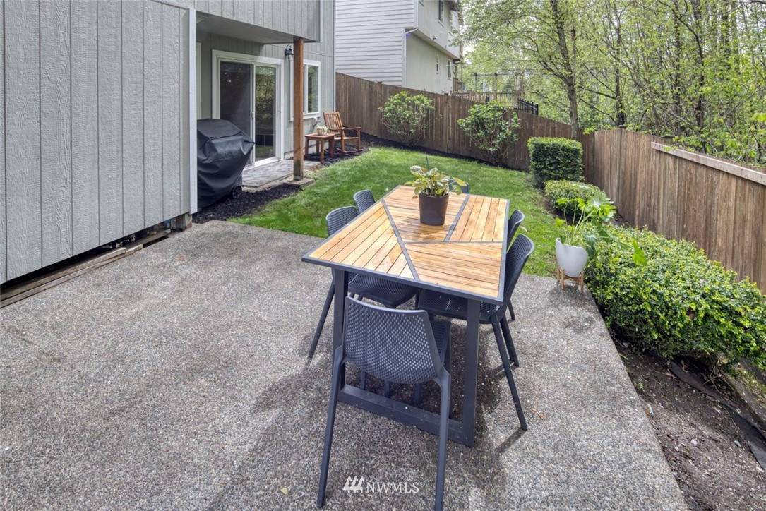 2219 Kennewick Place Northeast Renton, WA 98056 - Photo 28 of 31 Gallery Image 28