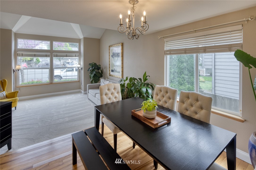 2219 Kennewick Place Northeast Renton, WA 98056 - Photo 7 of 31 Gallery Image 7