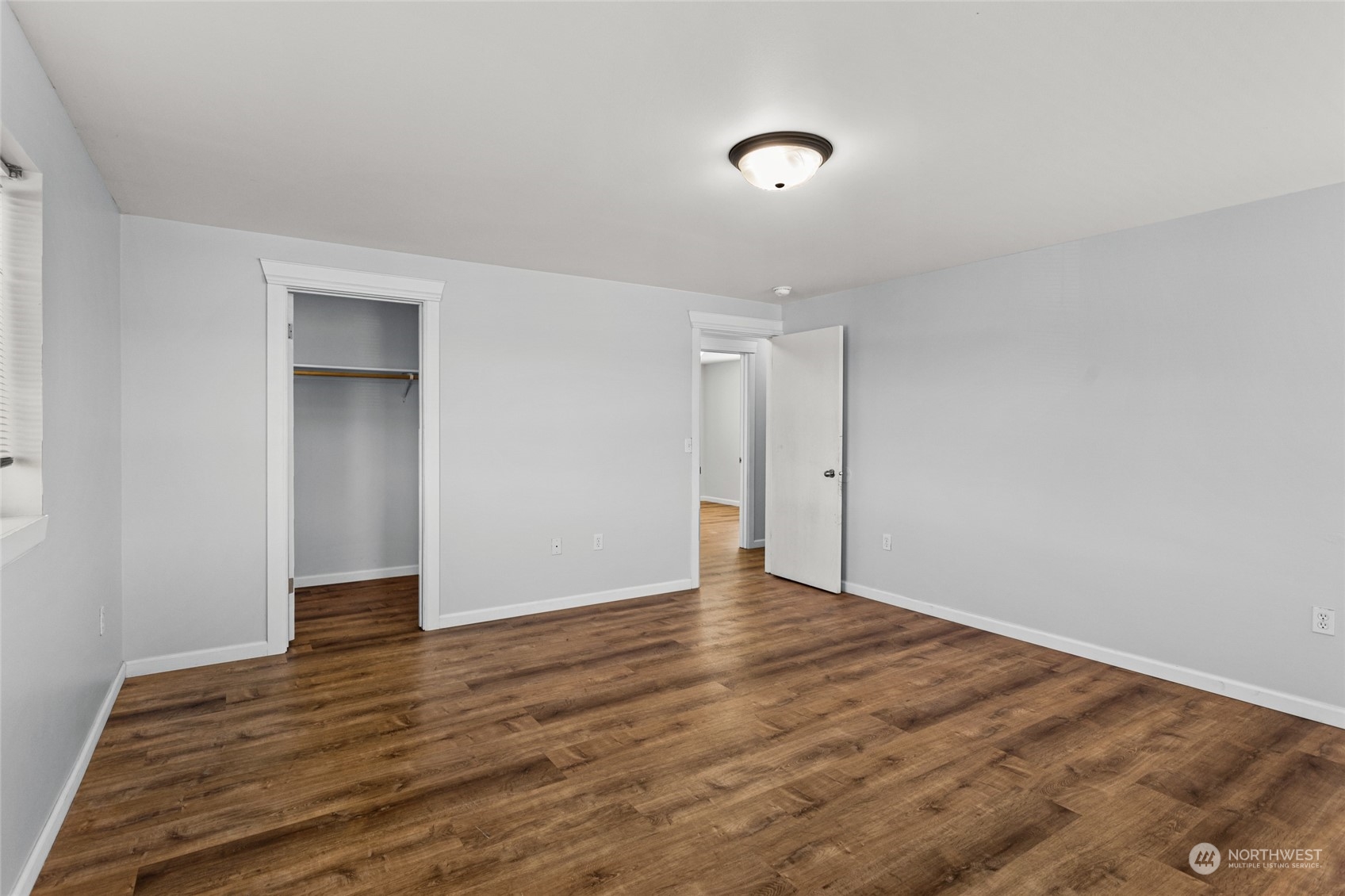 6504 Crestfields Road Yakima, WA 98903 - Photo 19 of 32 a view of an empty room with wooden floor