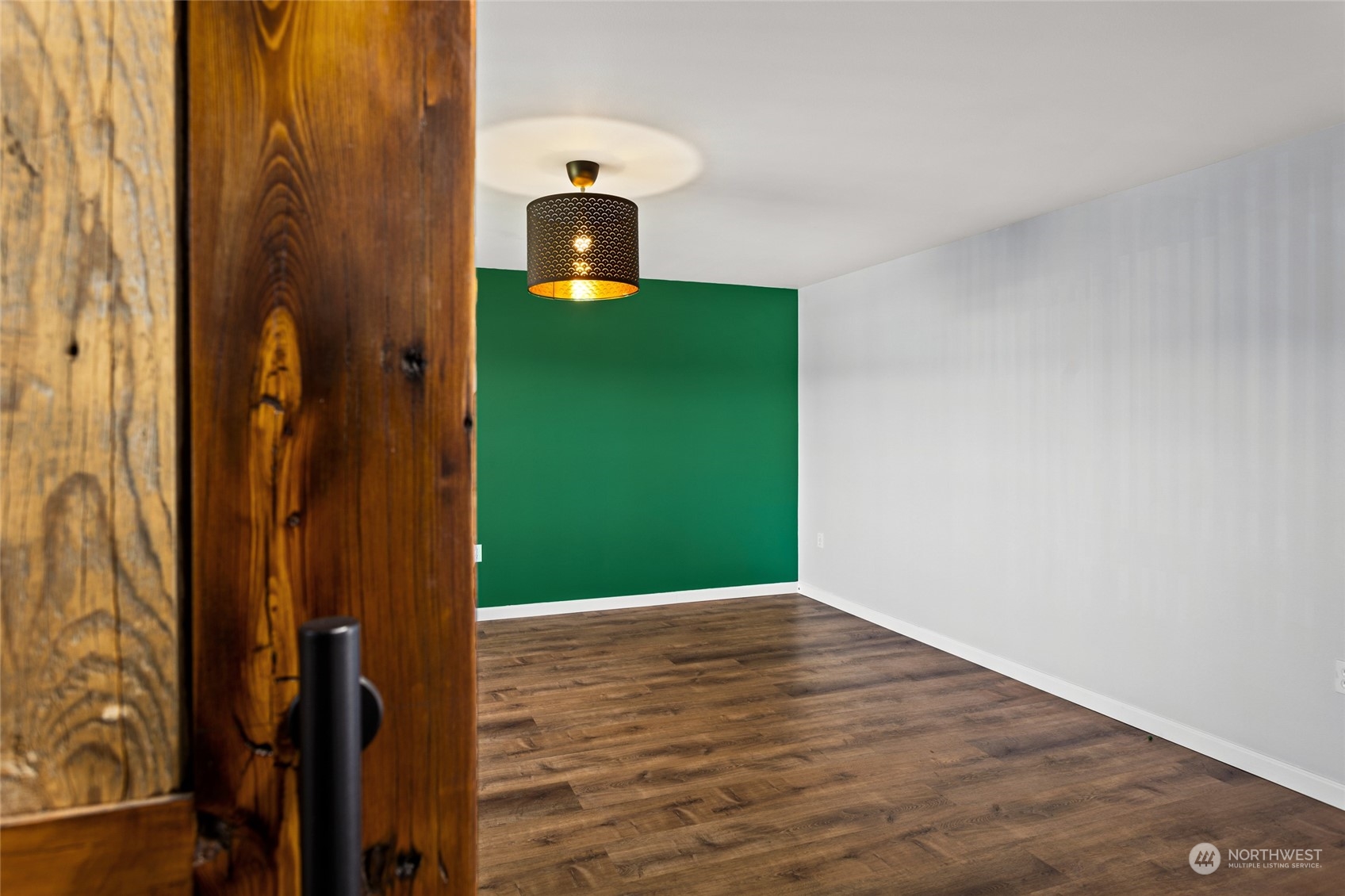 6504 Crestfields Road Yakima, WA 98903 - Photo 6 of 32 a view of an empty room
