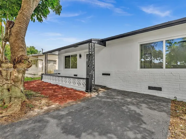 $418,000 | 8145 Sunset Strip, Sunrise, FL 33322