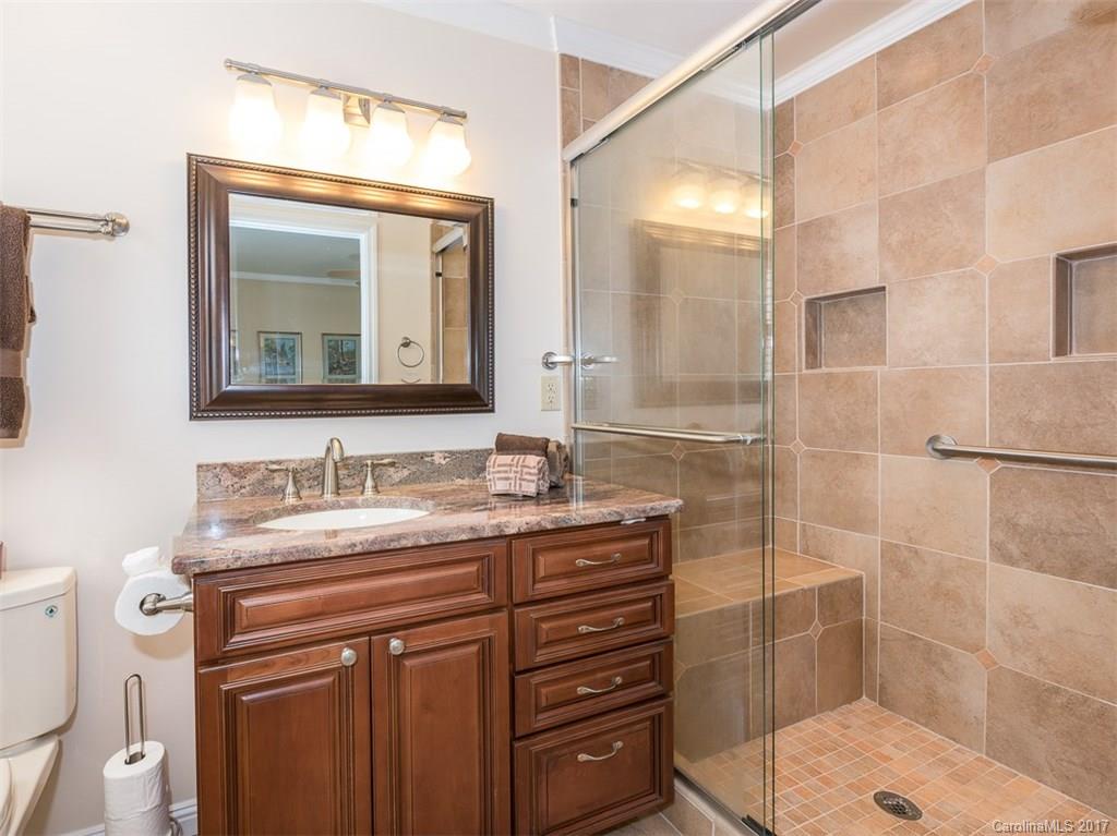 1001 Lansdowne Road Charlotte, NC 28270 - Photo 19 of 24