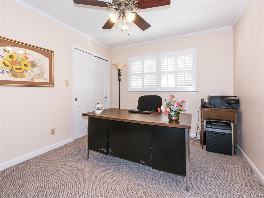 1001 Lansdowne Road Charlotte, NC 28270 - Photo 20 of 24