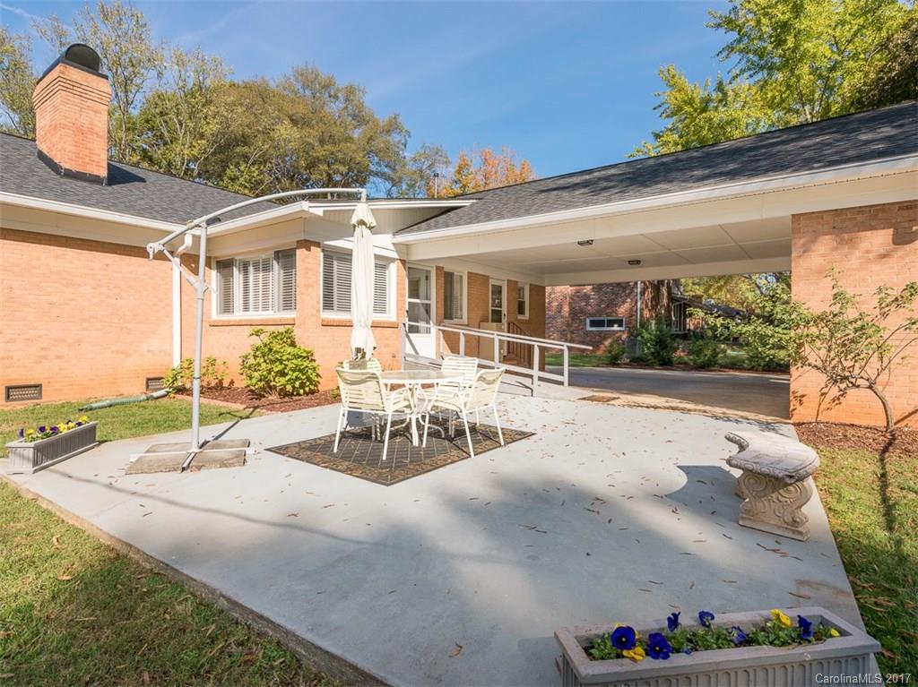 1001 Lansdowne Road Charlotte, NC 28270 - Photo 22 of 24