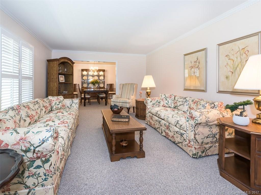 1001 Lansdowne Road Charlotte, NC 28270 - Photo 4 of 24