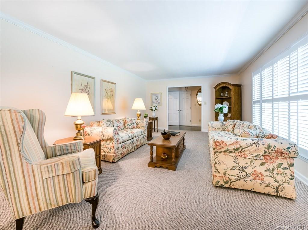 1001 Lansdowne Road Charlotte, NC 28270 - Photo 5 of 24