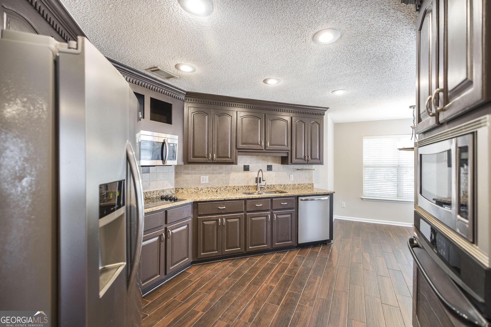 206 Rhett Court Warner Robins, GA 31088 - Photo 15 of 34