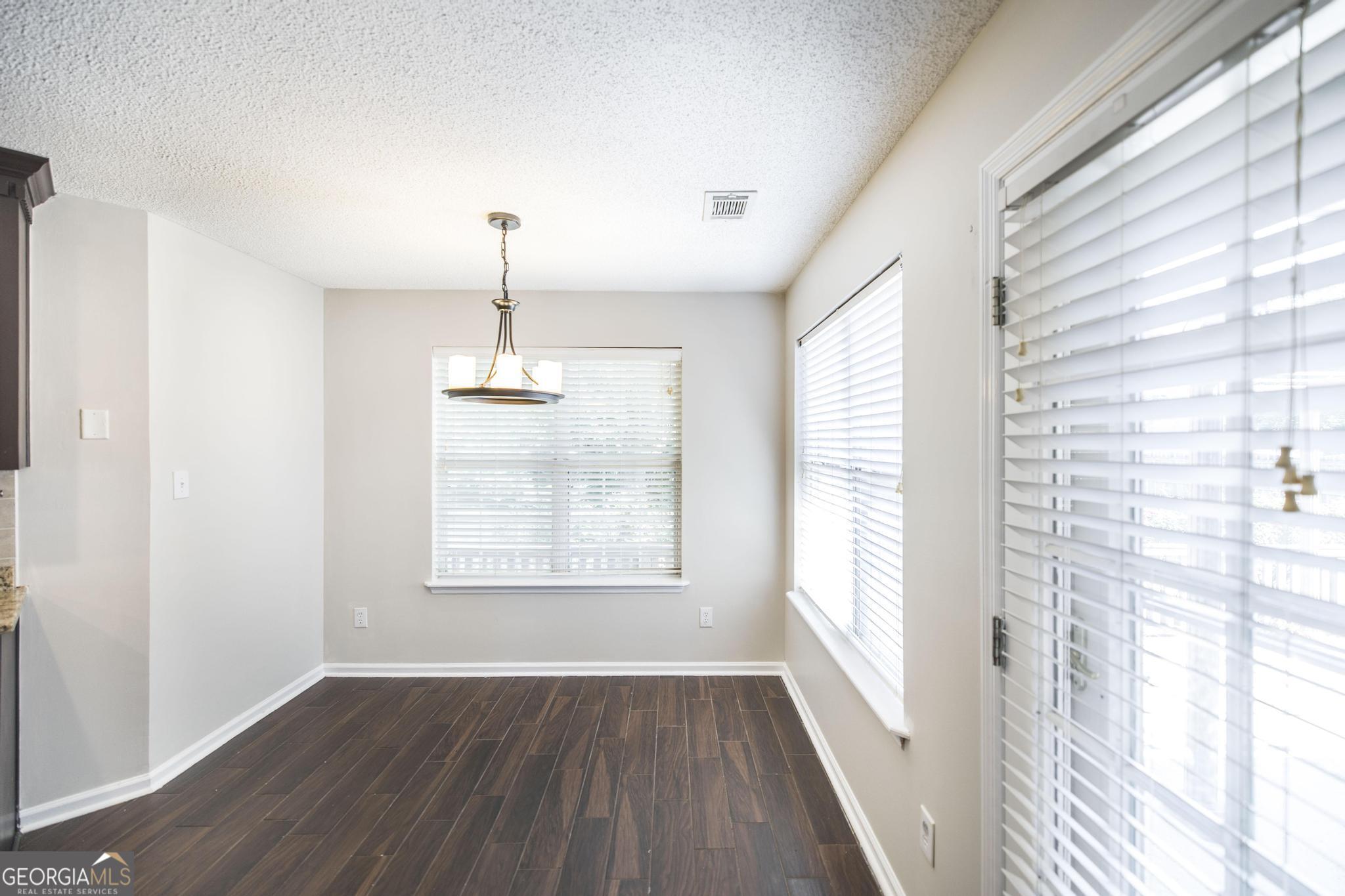 206 Rhett Court Warner Robins, GA 31088 - Photo 10 of 34