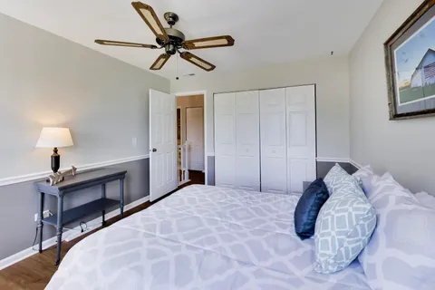 $489,000 | 2446 Lawson Boulevard, Gurnee, IL 60031