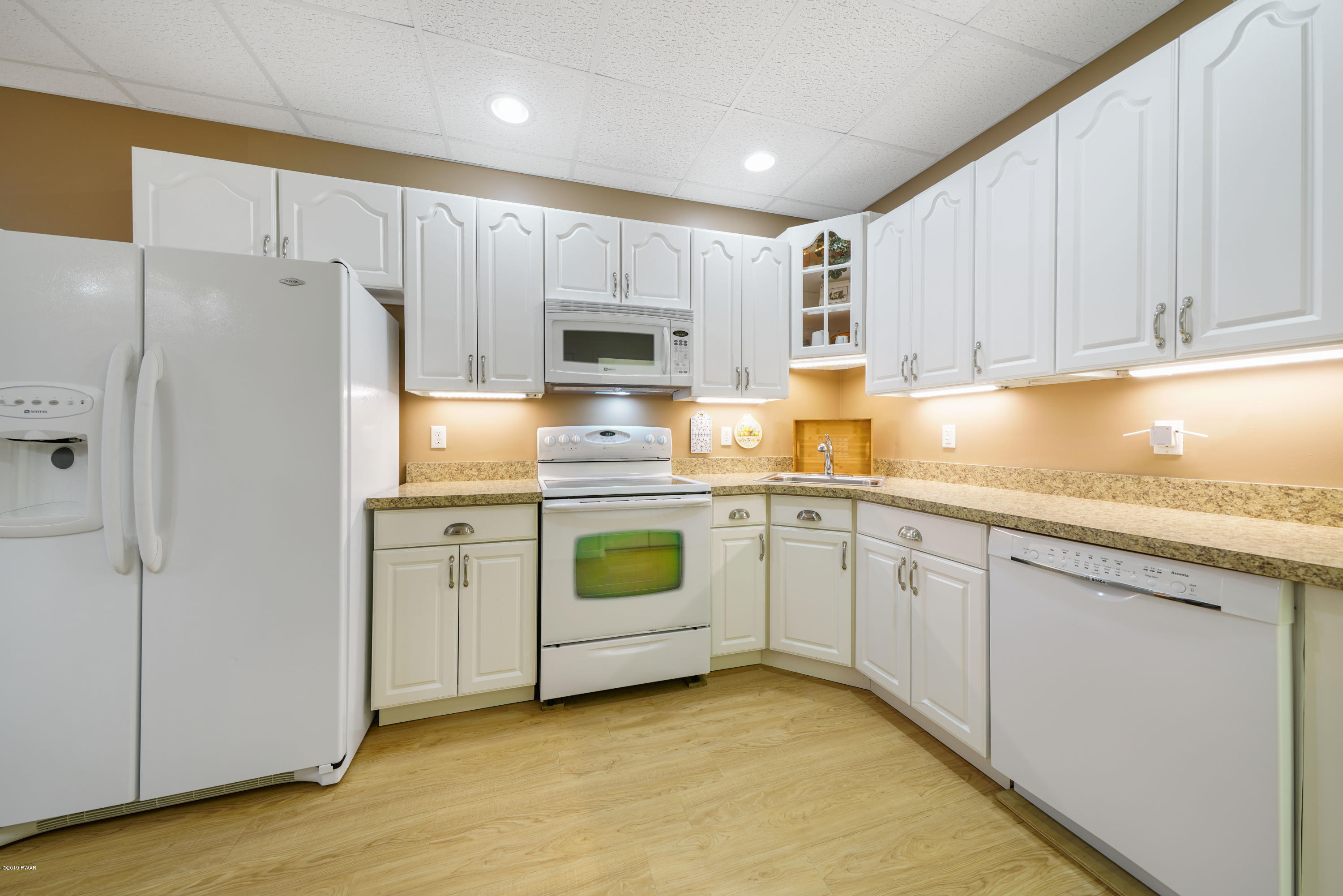 195 Fox Ridge Road Greeley, PA 18425 - Photo 24 of 39