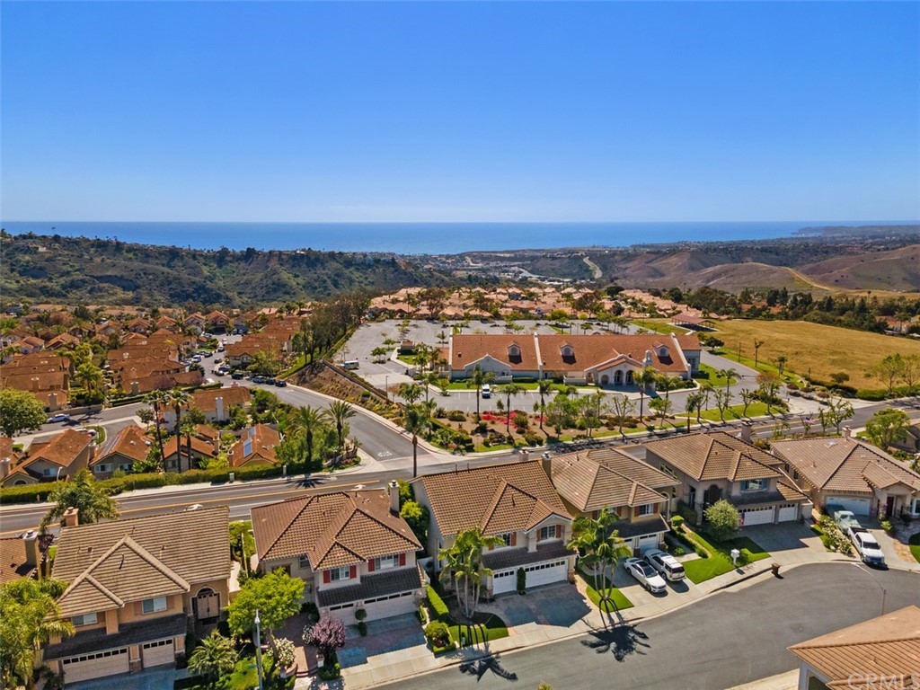 511 Avenida Ossa San Clemente, CA 92672 - Photo 39 of 49 an aerial view of residential houses with outdoor space