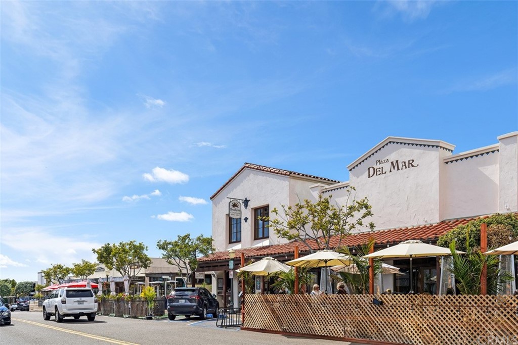 511 Avenida Ossa San Clemente, CA 92672 - Photo 49 of 49 a view of a street with cars on city street