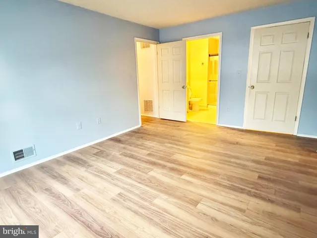 $2,150 | 82 Versailles Court, Hamilton, NJ 08619