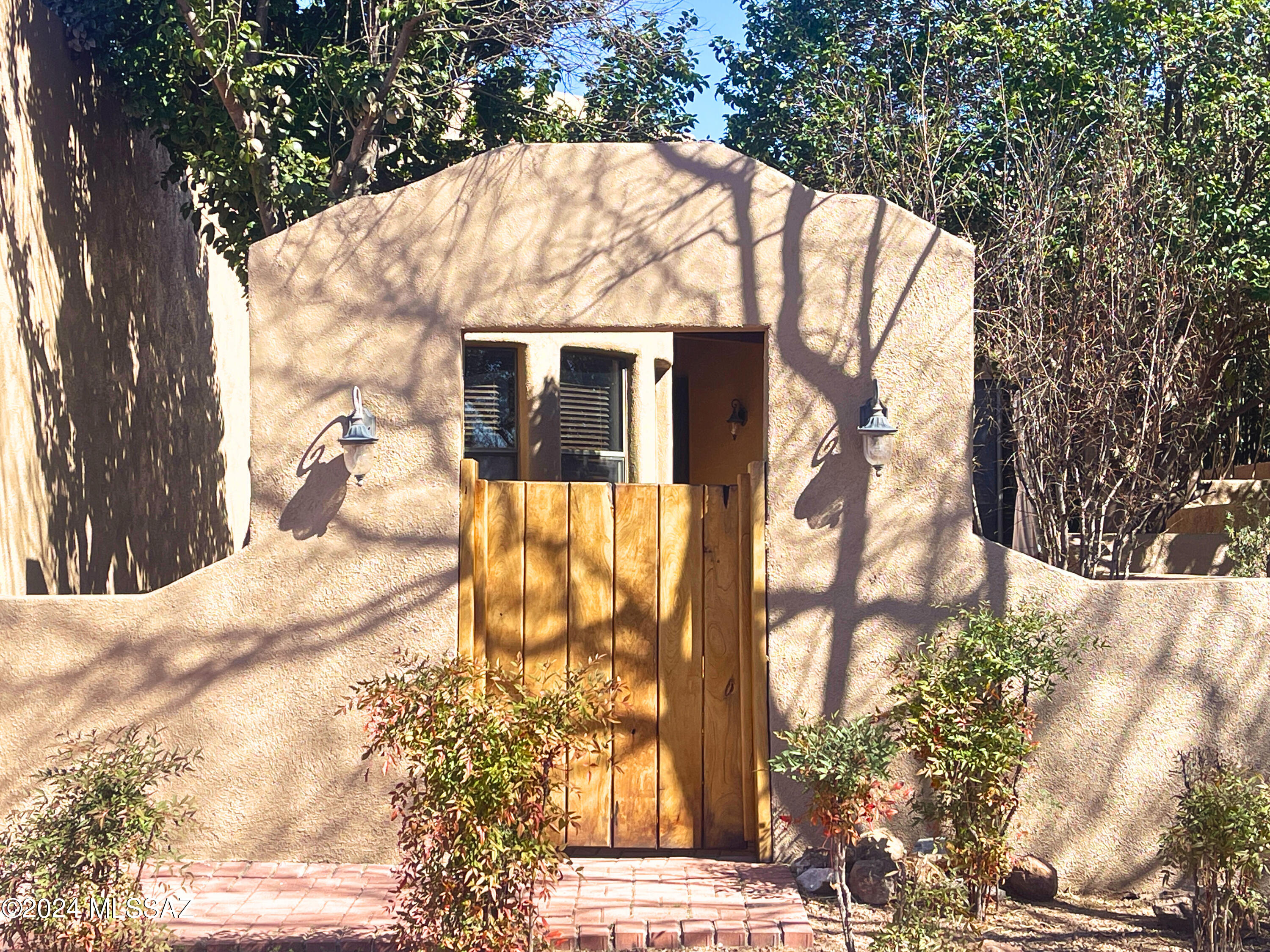 435 Colorado Court Rio Rico, AZ 85648 - Photo 1 of 32