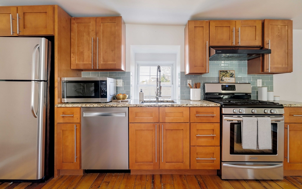 73 Walnut Avenue, Unit 2 Boston, MA 02119 - Photo 19 of 28