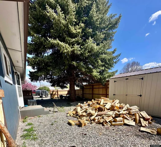 $267,000 | 220 North Pine Street, Ten Sleep, WY 82442