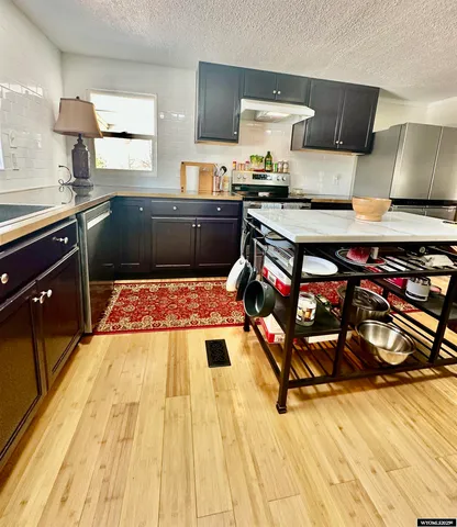 $267,000 | 220 North Pine Street, Ten Sleep, WY 82442