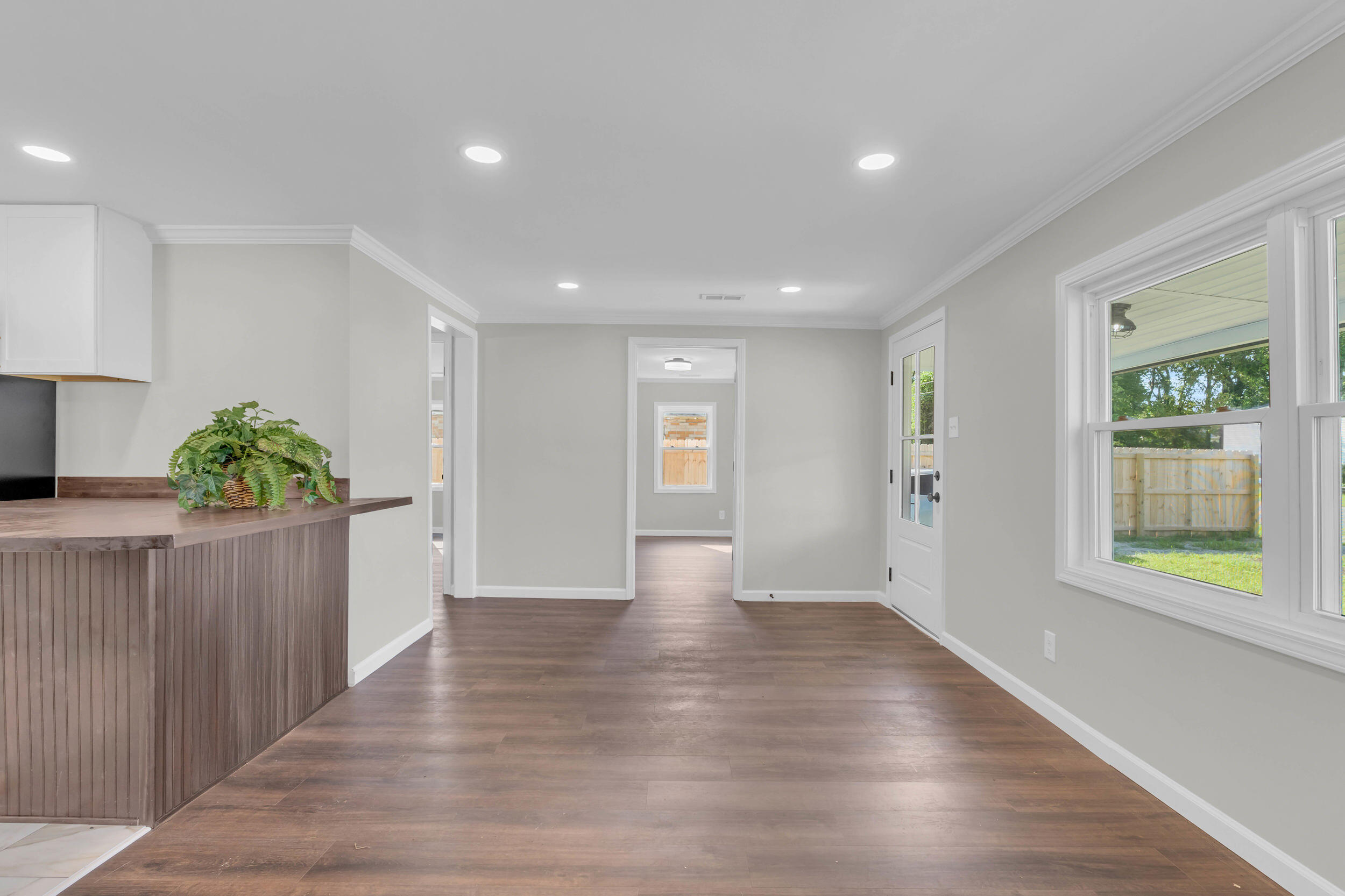 676 West Rhea Avenue Spring City, TN 37381 - Photo 12 of 28 676 w rhea ave-10